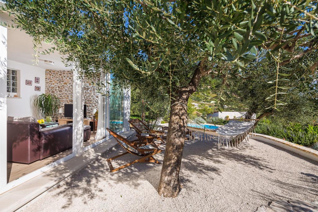 Holiday Home Zlatni San - Private Heated Pool Bol Habitación foto