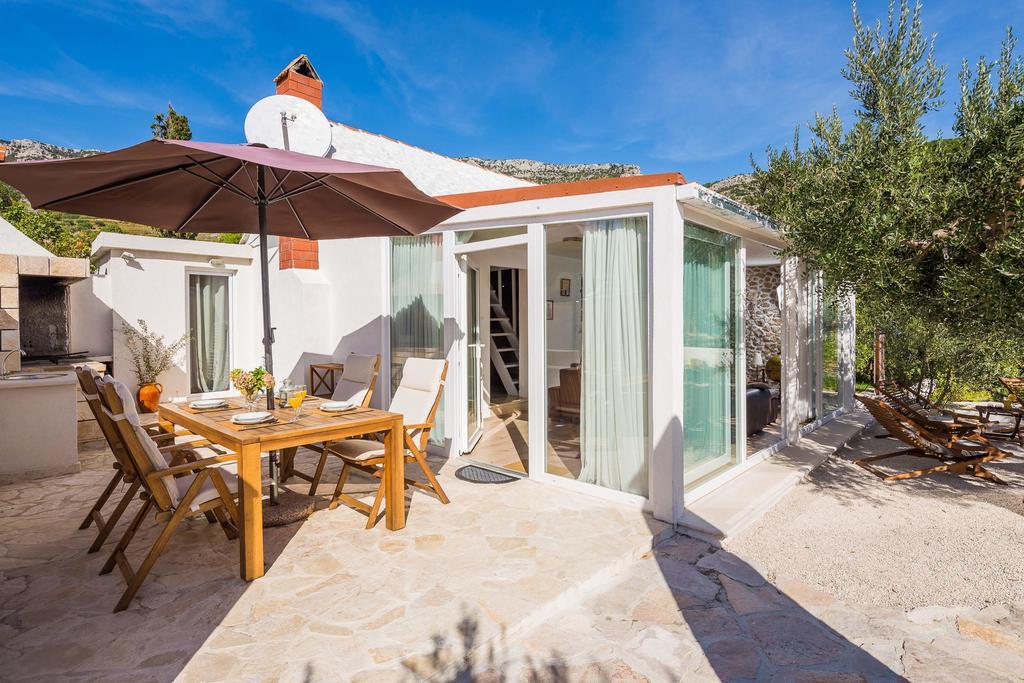Holiday Home Zlatni San - Private Heated Pool Bol Habitación foto